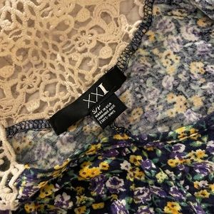 Forever21 floral top